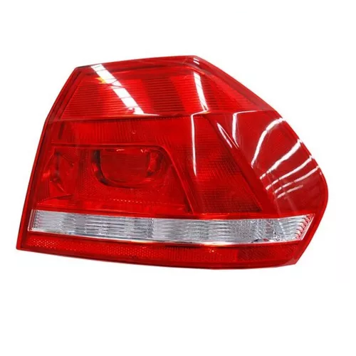 Calavera Externa Passat 2012 2013 2014 2015 ( No Es De Led ) Derecho / Rojo/Blanco