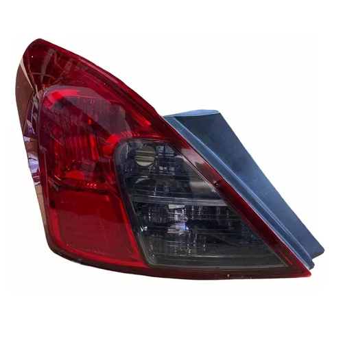 [003-0420-13] Calavera Versa 12 13 14 15 16 17 18 19 V-drive 2020 C/humo Izquierdo / Rojo/Blanco